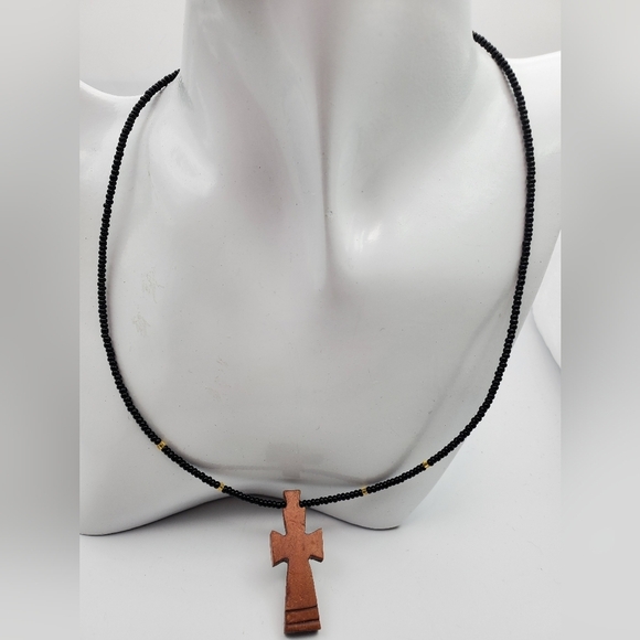 Wooden Religious‎ cross mini seed beaded heishi spacer necklace N2302 - Picture 1 of 3